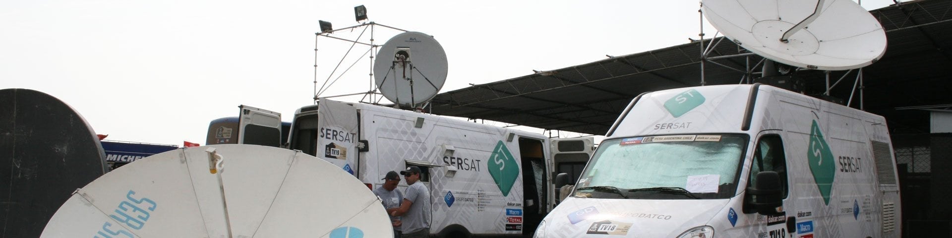 3 dsng camion satelital