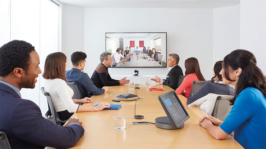 Salas grandes de videoconferencia