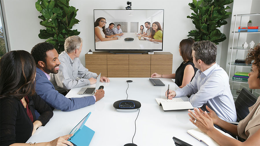 Salas medianas de videoconferencia